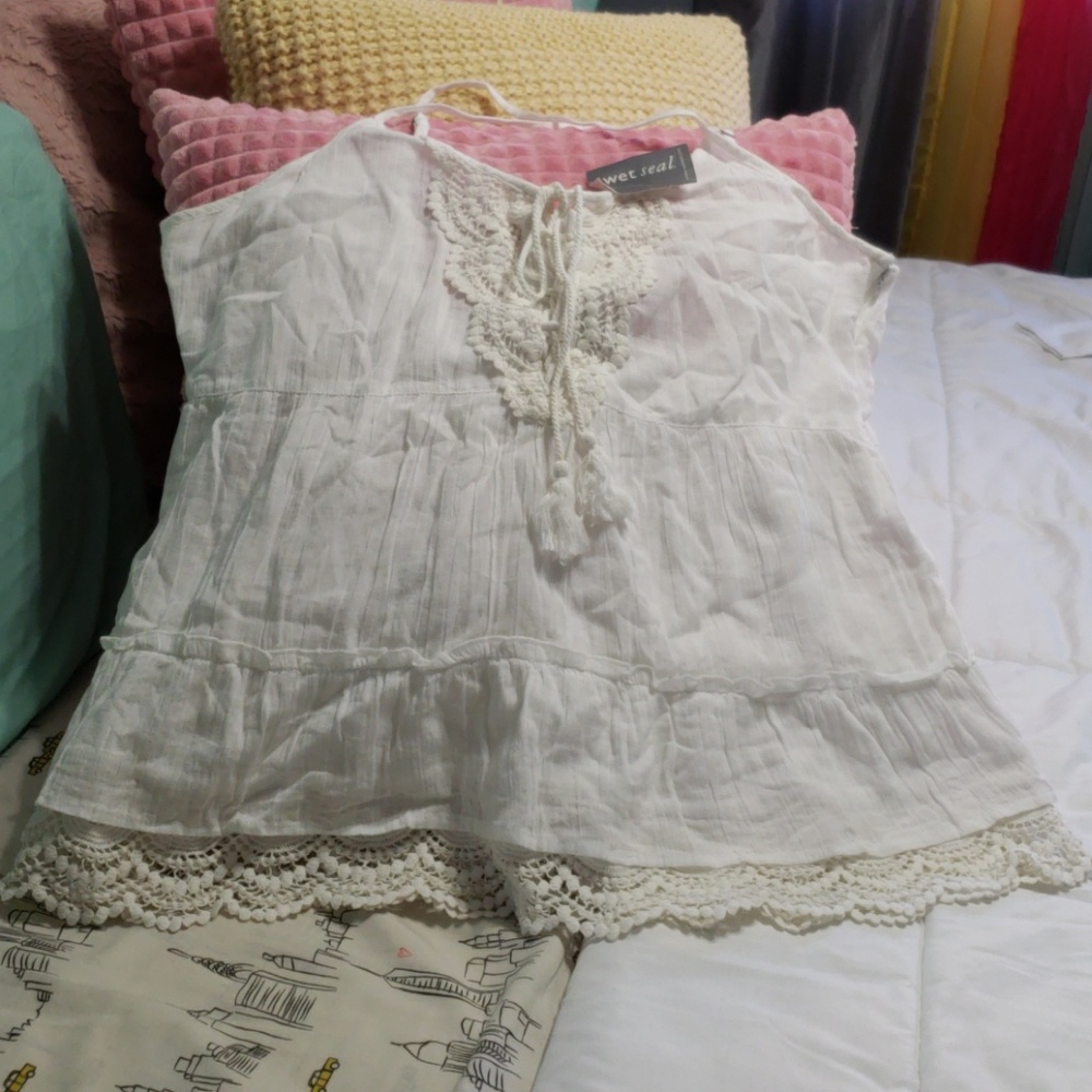 White top from wet seal